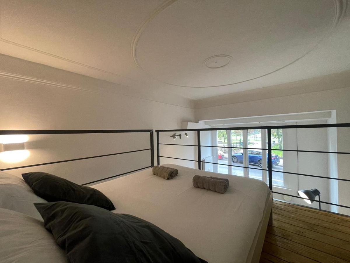 Navigli Design Loft - 7 Stops From Duomo, Ac, Netflix Appartement Milaan Buitenkant foto